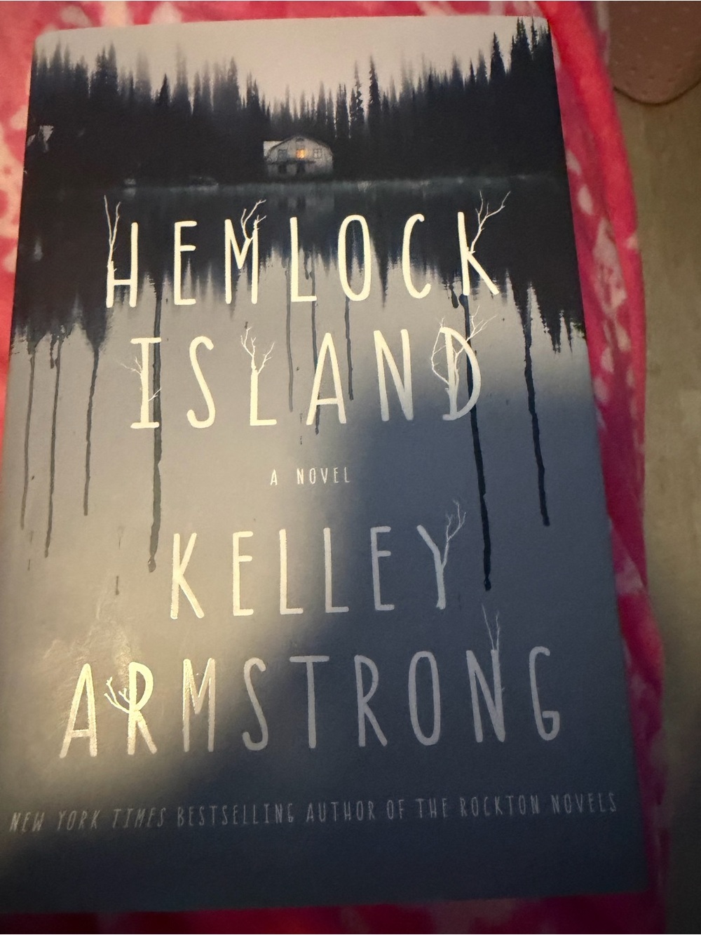 Hemlock Island Kelley Armstrong Paperback Book - Blue